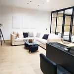 Urban Loft Rosal, Domotica Y Con Parking