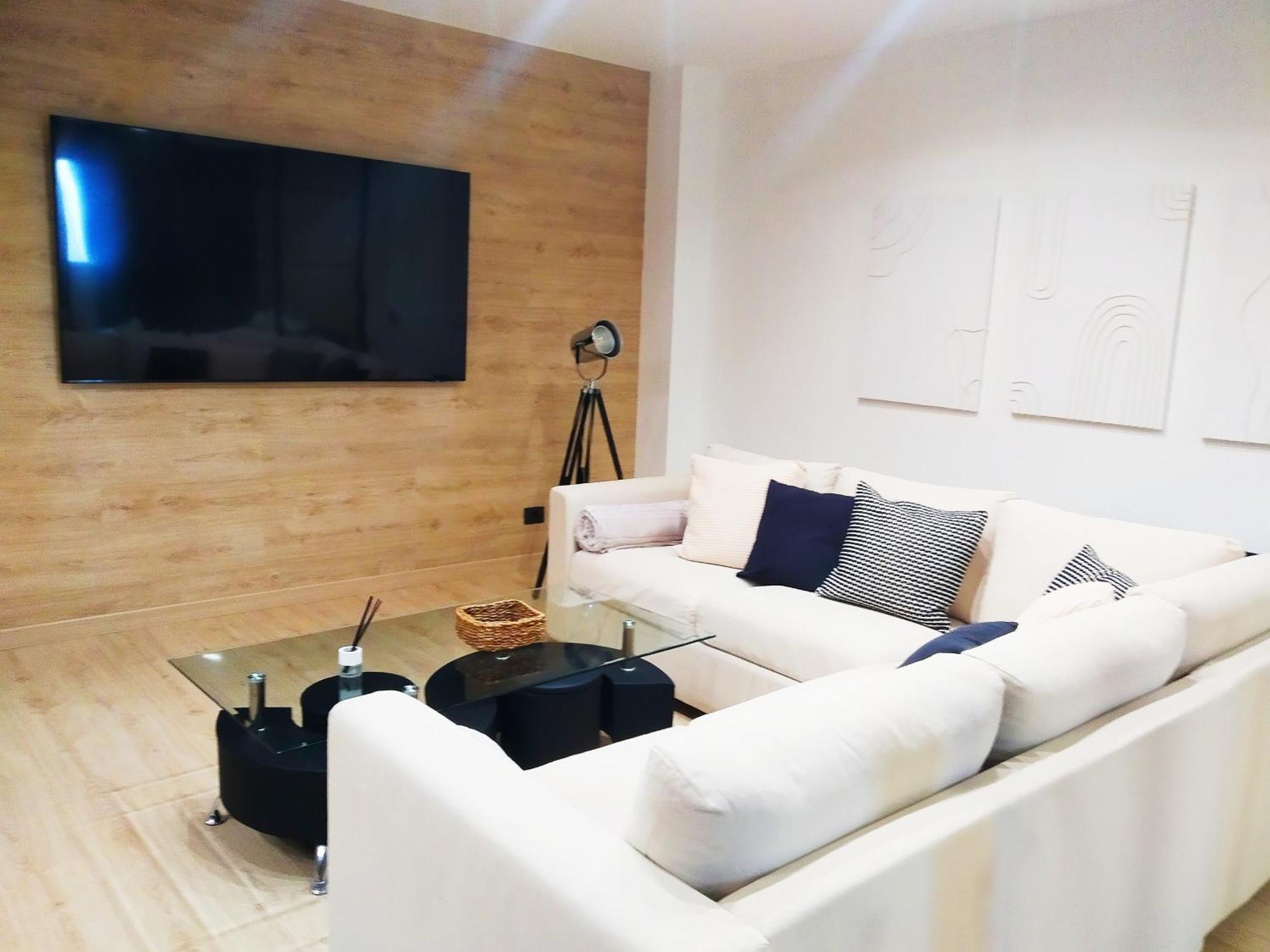 Urban Loft Rosal, Domotica Y Con Parking *