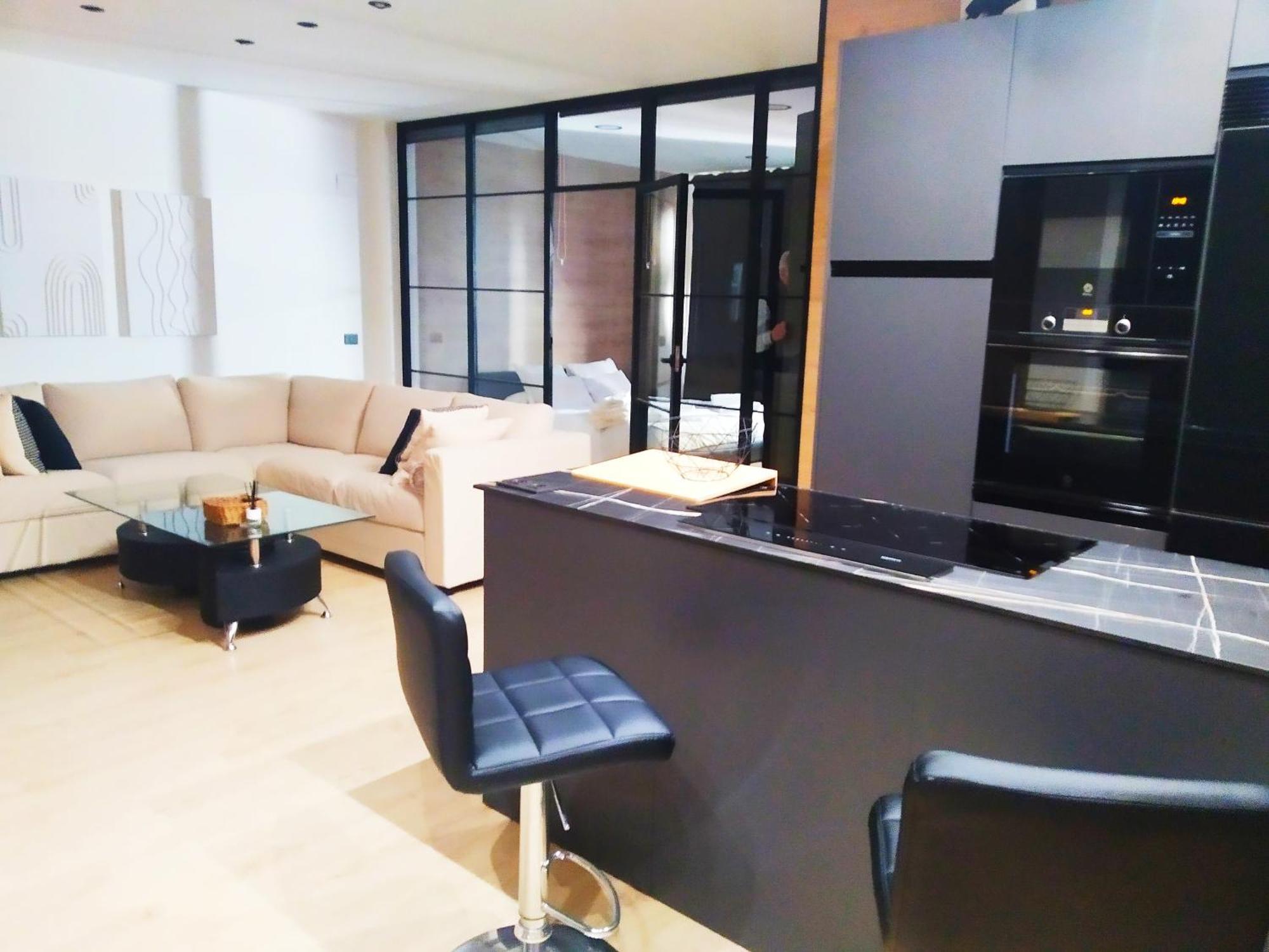 Apartamento Urban Loft Rosal, Domotica Y Con Parking